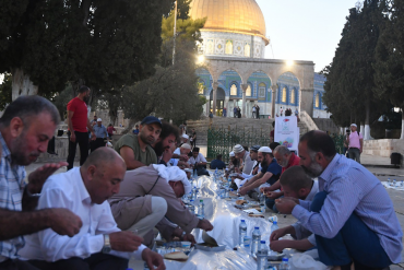 إفطارات المسجد الأقصى المبارك