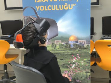 Bilgi Çağı Koleji'nde VR Gözlüklerle Miraç Yolculuğu — 5