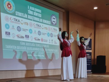 Uluslararası Türk Dünyası Stratejik Araştırmalar Kongresi'ne Katıldık — 8