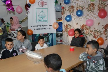 Kudüs'te Yetim Kalmasın Projesi