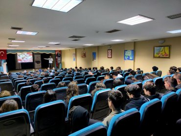 Zeki Konukoğlu Anadolu Lisesi’nde Filistin’i Anlattık — 8